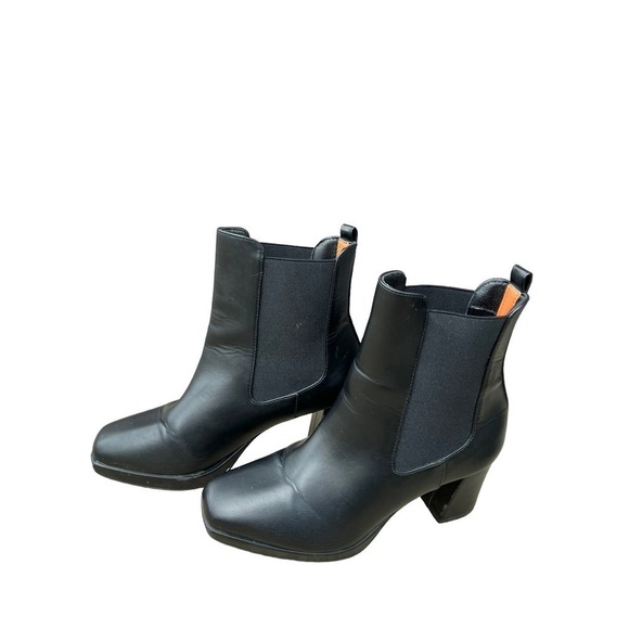 French Connection Penny Pull On Chelsea Boot in Black Vegan Leather Size US 9 - Picture 12 of 13